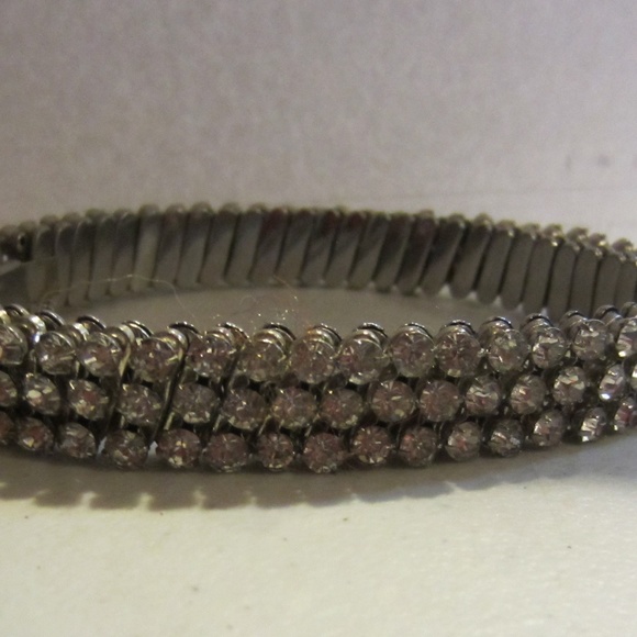 Vintage rhinestone expandable choker necklace - Picture 2 of 5